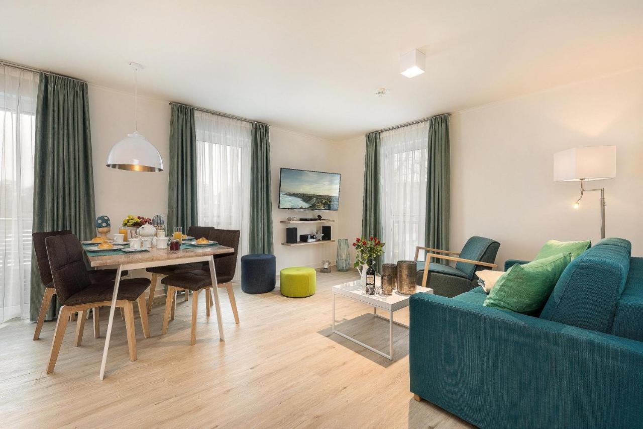 Apartmenthaus Am Park Am Park 25 เพรโรว์ ภายนอก รูปภาพ